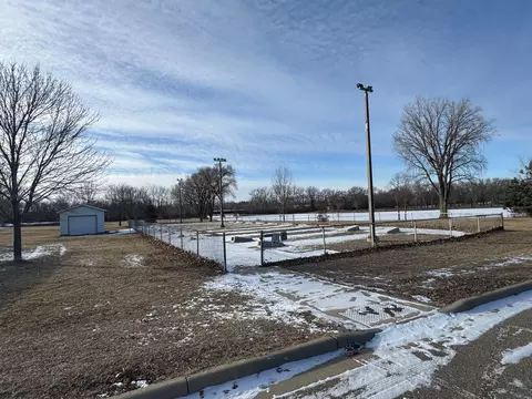 821 3rd Ave NW, Faribault, MN 55021 photo 49