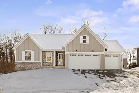 4251 Maple Hurst Dr N, Rockford, MN 55373