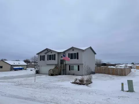 603 8th Ave W, Osakis, MN 56360