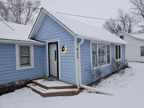 422 2nd St S, Bayport, MN 55003