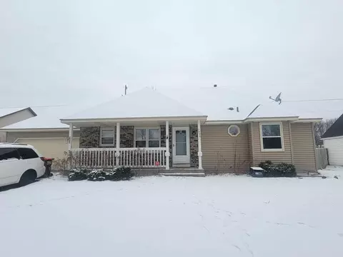 7486 Jeffery Ln S, Cottage Grove, MN 55016