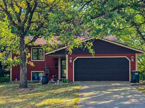 205 Kenwood Dr, Alexandria, MN 56308