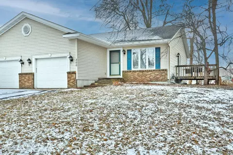 300 18th Ave NE, Waseca, MN 56093