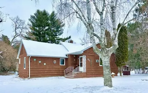 821 SE 7th St, Grand Rapids, MN 55744