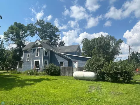 Exterior - 110 1st St E, Hunter, ND 58048 photo 4 of 7