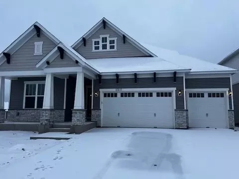 10210 Mulberry Ct, Rogers, MN 55374