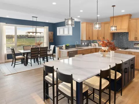 16640 Manor Rd, Eden Prairie, MN 55346