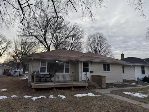 208 Carleton Ave, Morgan, MN 56266