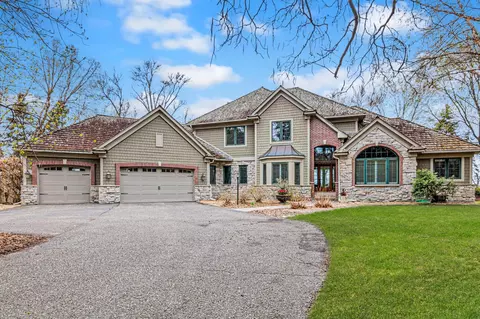 5315 Hodgson Rd, Shoreview, MN 55126