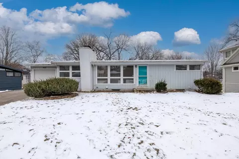 6105 Saint Johns Ave, Edina, MN 55424