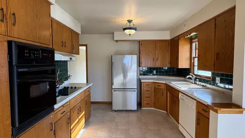 1901 5th Ave SE, Austin, MN 55912 photo 12