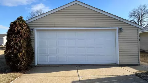 1901 5th Ave SE, Austin, MN 55912 photo 3