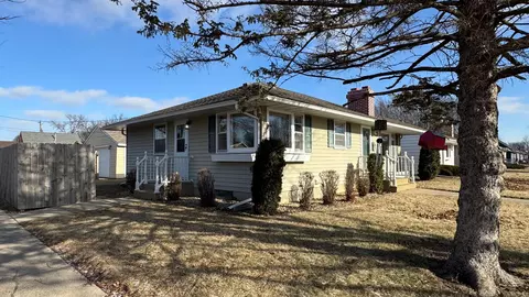 1901 5th Ave SE, Austin, MN 55912 photo 2
