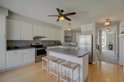 377 Colborne St, Saint Paul, MN 55102