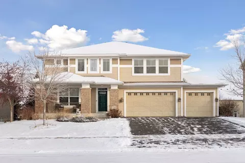 6288 Queensland Ln N, Maple Grove, MN 55311