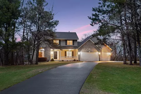 651 Packer Dr, Hudson, WI 54016
