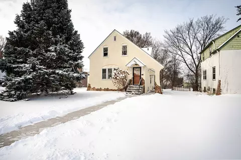 506 S Court St, Fergus Falls, MN 56537