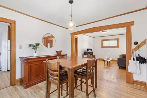 2116 E 37th St, Minneapolis, MN 55407