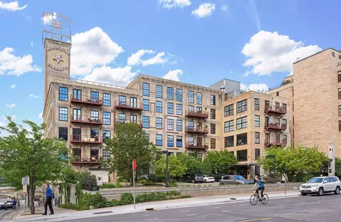 117 Portland Ave #510, Minneapolis, MN 55401