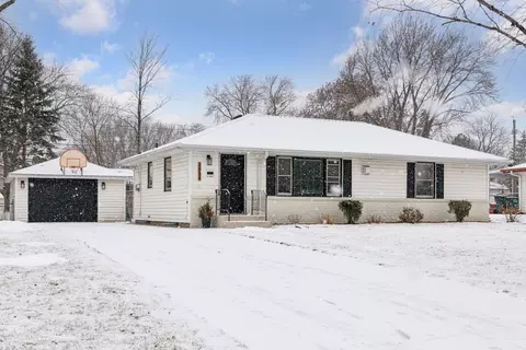 8344 Aldrich Ave S, Bloomington, MN 55420