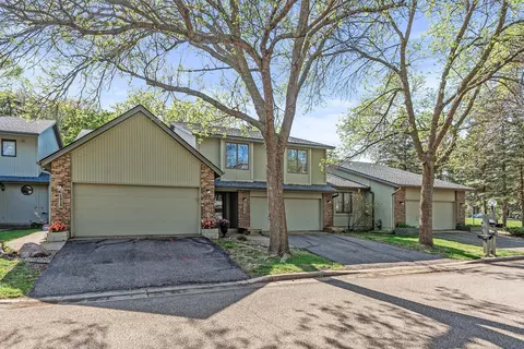 5924 Abbott Pl, Minnetonka, MN 55343