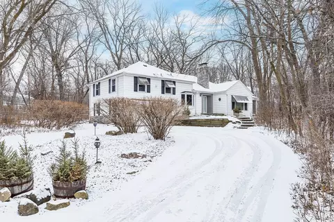 3313 Hopkins Xrd, Hopkins, MN 55305