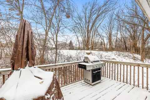 3753 Robin Ln, Eagan, MN 55122 photo 15