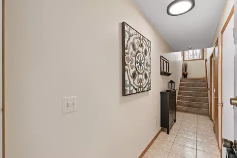 3753 Robin Ln, Eagan, MN 55122 photo 5