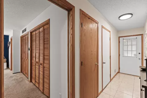 3753 Robin Ln, Eagan, MN 55122 photo 29