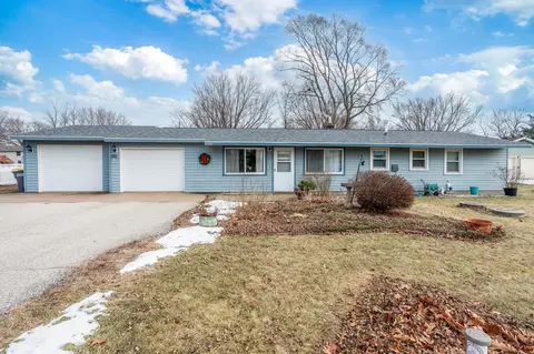 n5868 Lakeview Court West, Onalaska, WI 54650