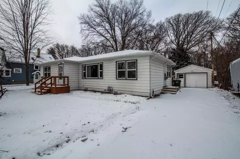 316 W 7th Ave, Fergus Falls, MN 56537