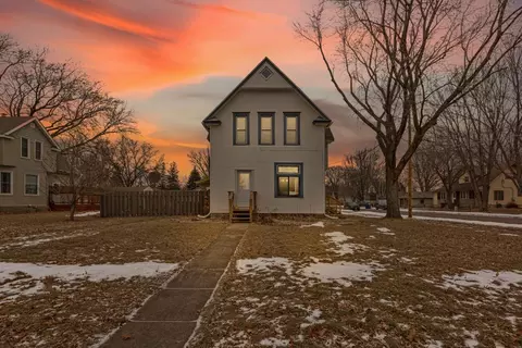 1080 Lafayette Ave, Lafayette, MN 56054