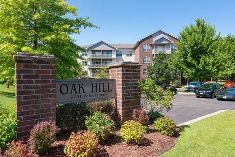2231 Penn Pl #324, North Saint Paul, MN 55109