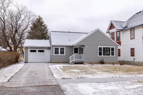 113 N Prairie St, Lake City, MN 55041