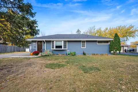 8024 Thomas Ave S, Bloomington, MN 55431