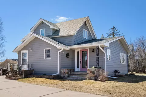 320 E Butternut Ave, Luck, WI 54853