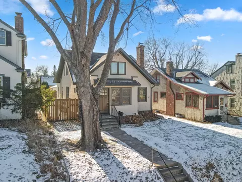 2096 Berkeley Ave, Saint Paul, MN 55105