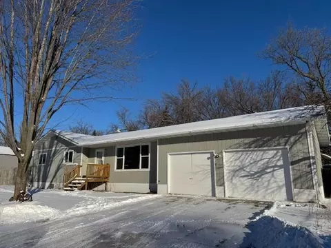 206 Greenwood Ave NW, Wadena, MN 56482