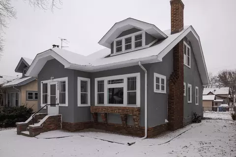 3530 Irving Ave N, Minneapolis, MN 55412