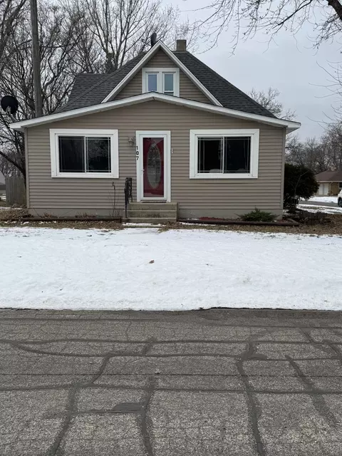107 3rd St, Danube, MN 56230