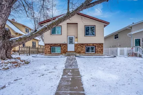 1758 Malvern St, Lauderdale, MN 55113