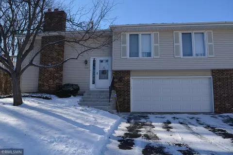 1717 W140th St, Burnsville, MN 55337