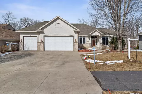 4674 Europa Trl N, Hugo, MN 55038