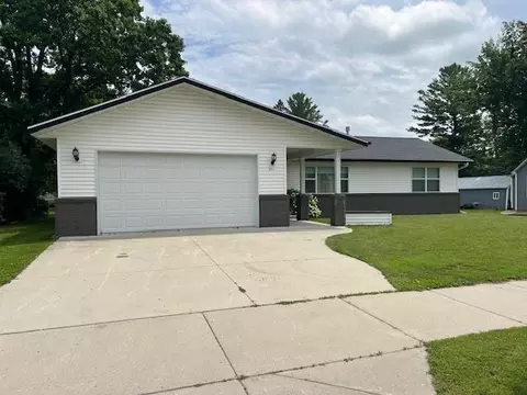 211 Main Ave S, New York Mills, MN 56567