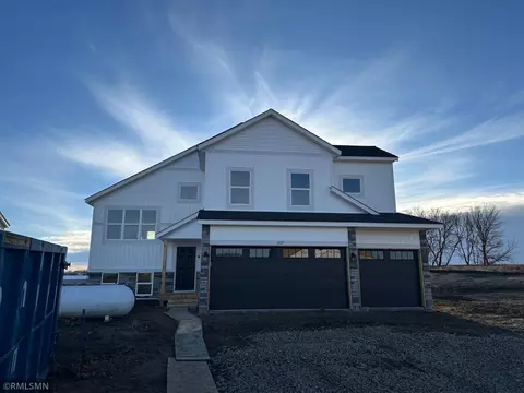 1017 2nd St NW, Delano, MN 55328