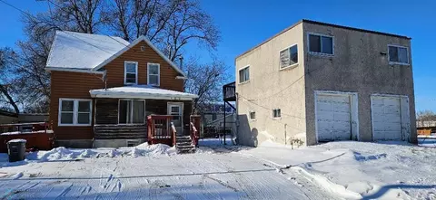 107 109 14th St S, Moorhead, MN 56560
