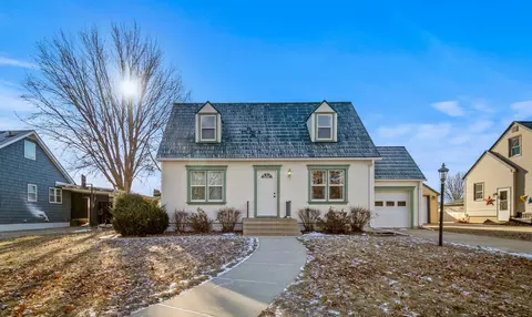219 W Main St, Blooming Prairie, MN 55917