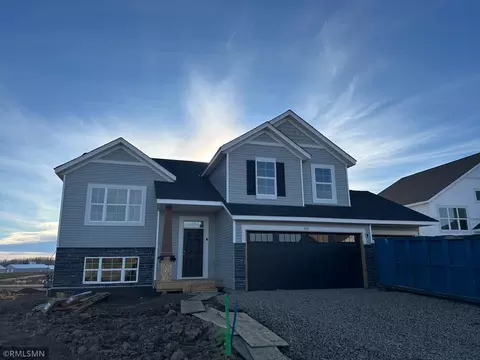 1015 2nd St NW, Delano, MN 55328