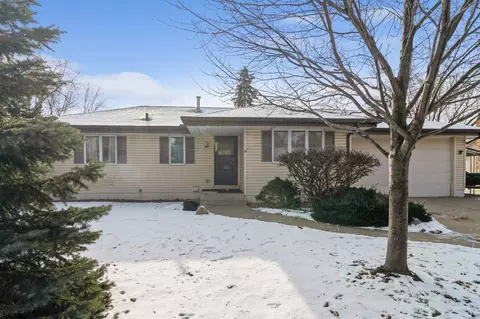 1513 Woodbine Ln, Brooklyn Center, MN 55430