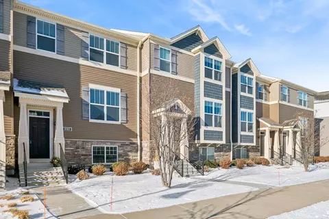 8105 Central Park Way N, Osseo, MN 55369